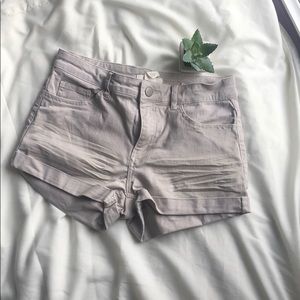 H&M Size 2 Women’s Khaki shorts